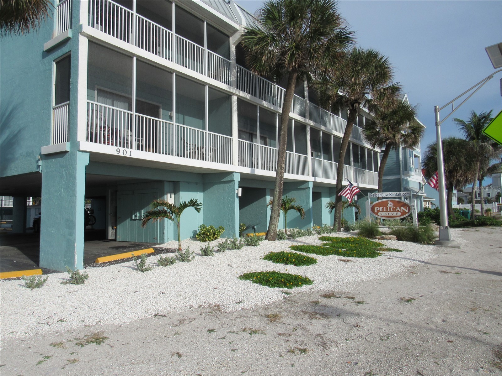 901 GULF DRIVE S 2