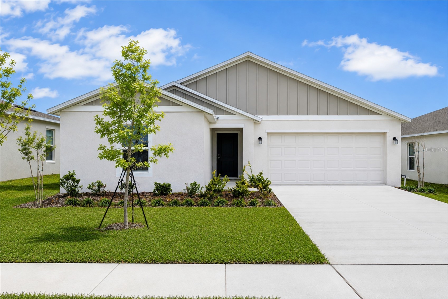 2406 MCKINLEY DRIVE