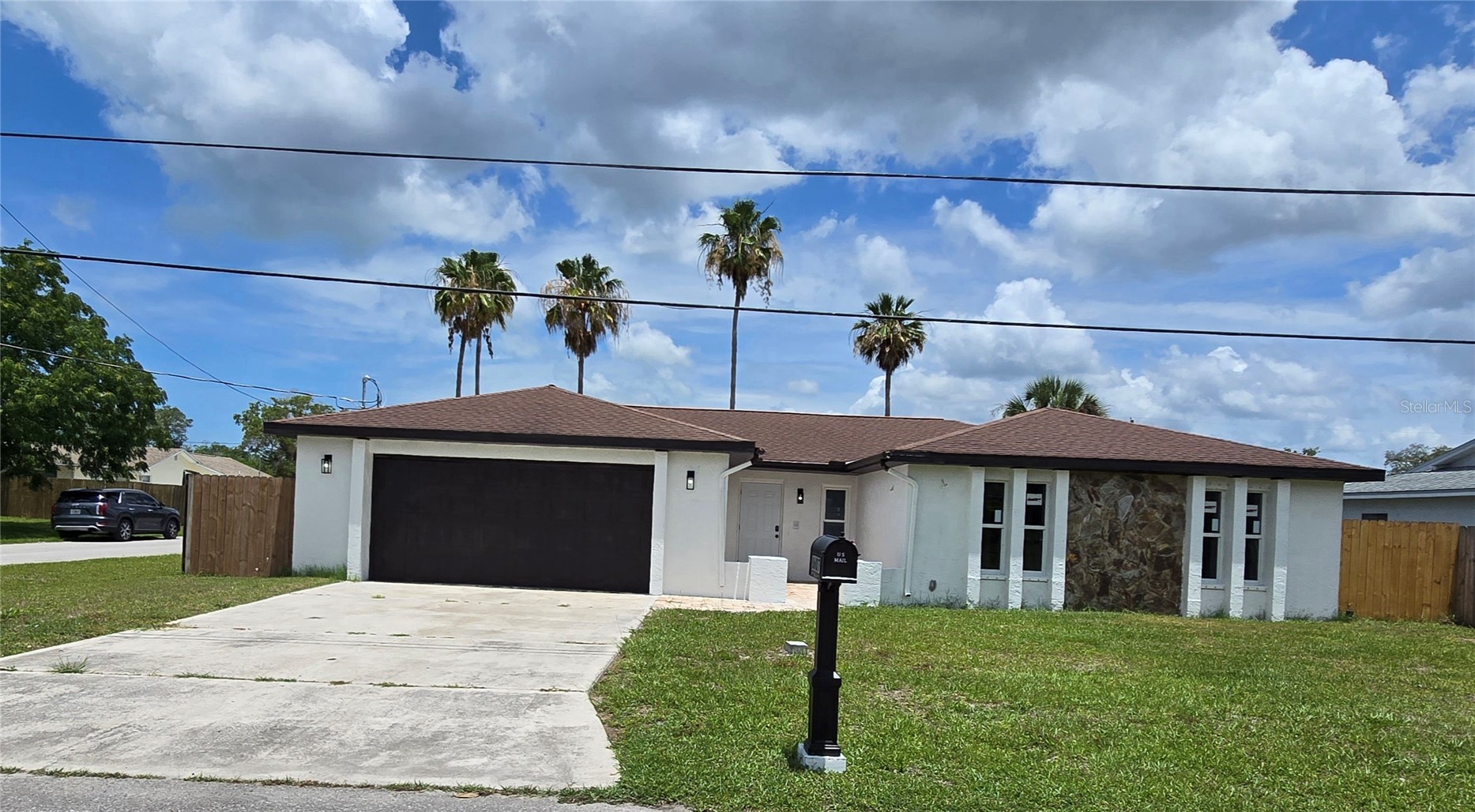 8607 LONGBOAT LANE