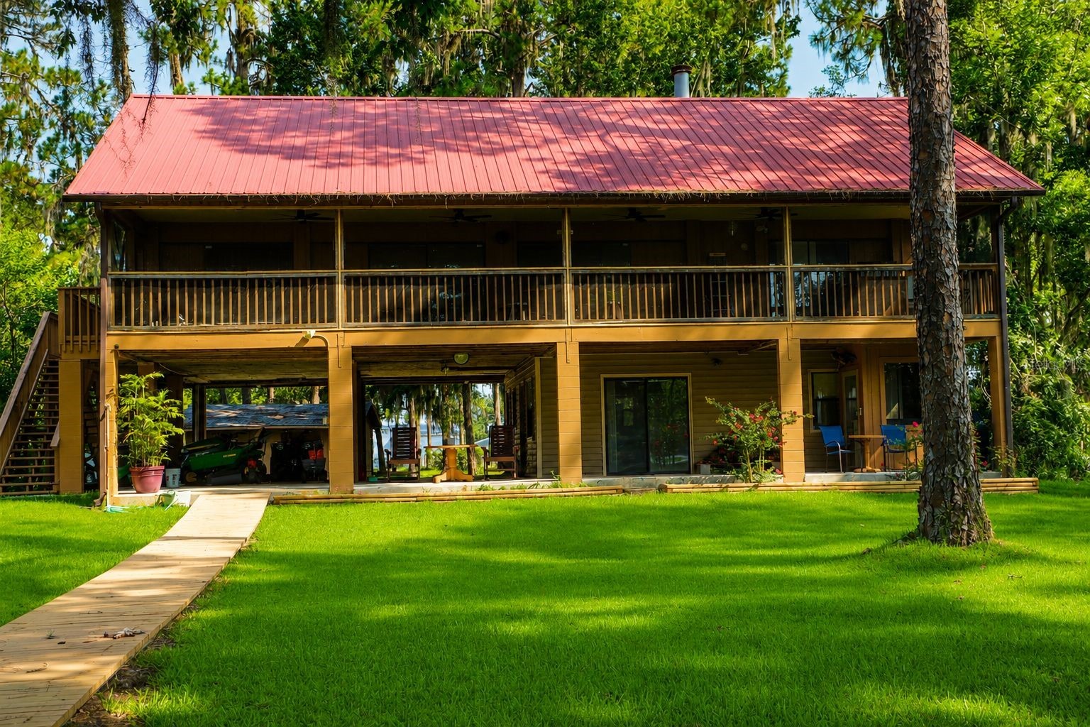 303 RILEY LAKE DRIVE