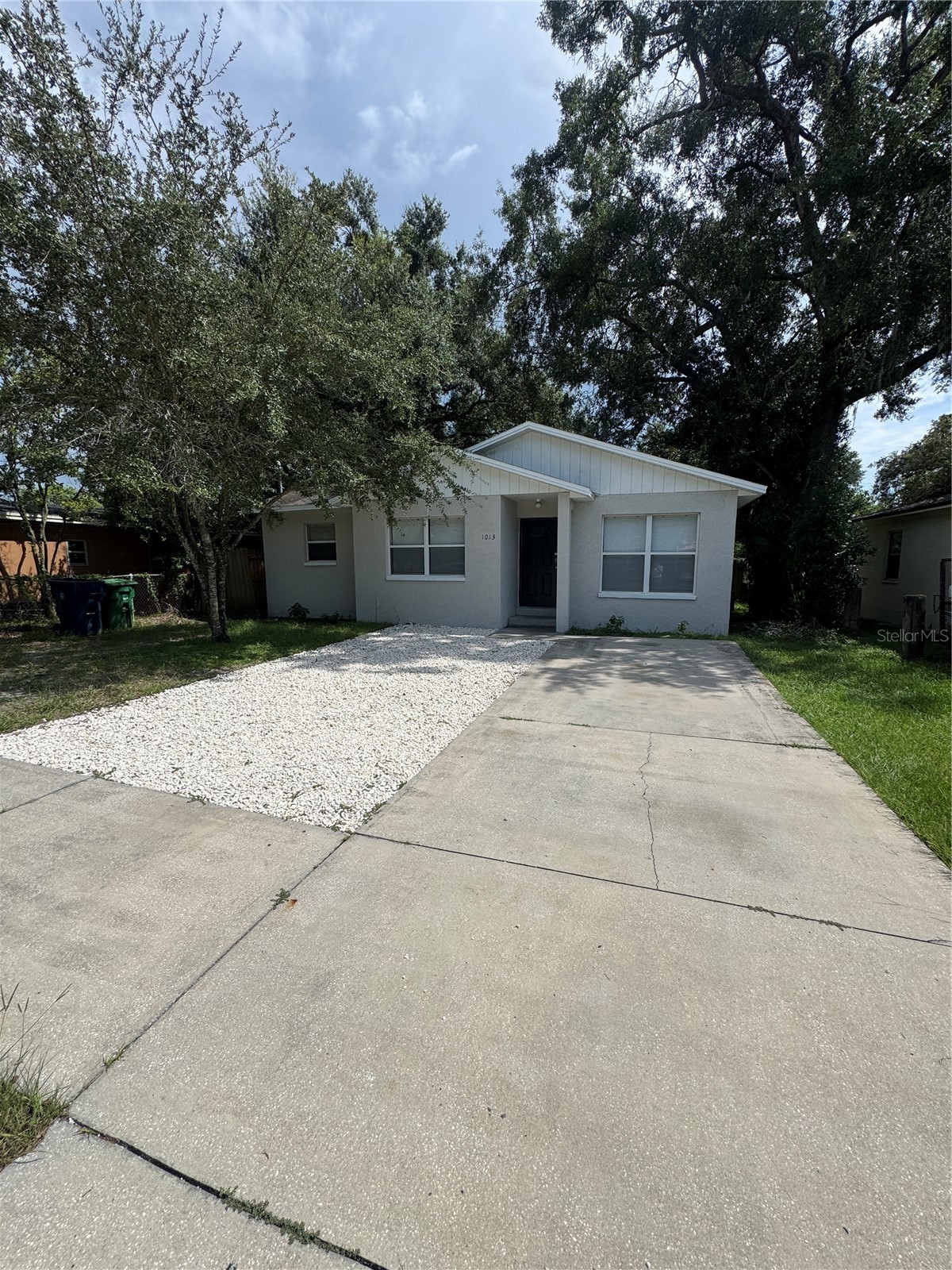 1013 E ESKIMO AVENUE