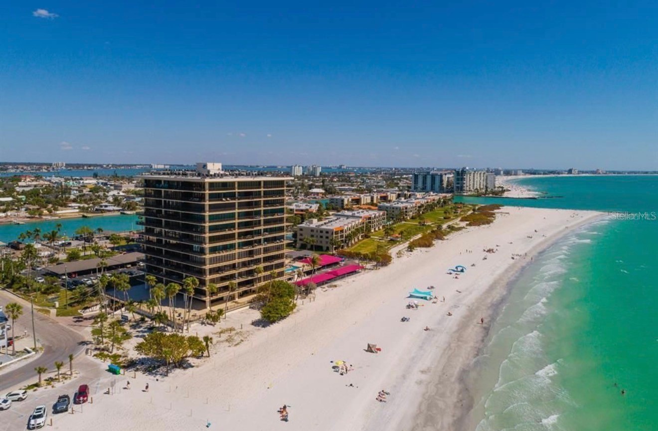 7600 BAYSHORE DRIVE 205