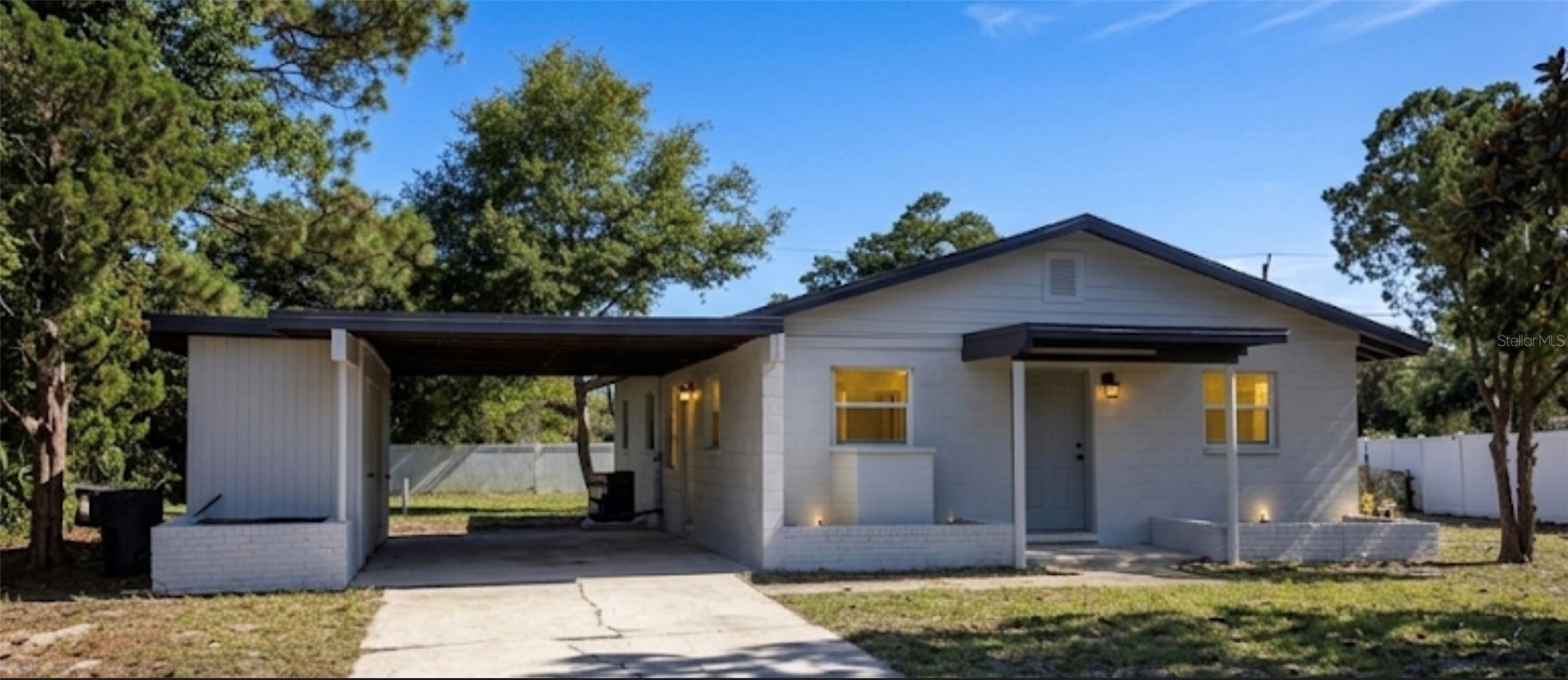 1011 MONTCLAIR ROAD