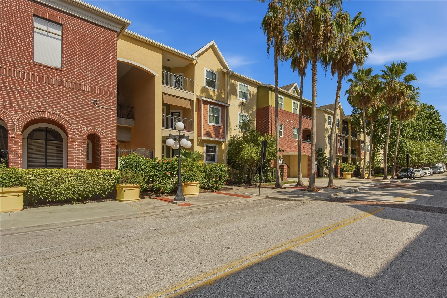 1810 E PALM AVENUE 1113