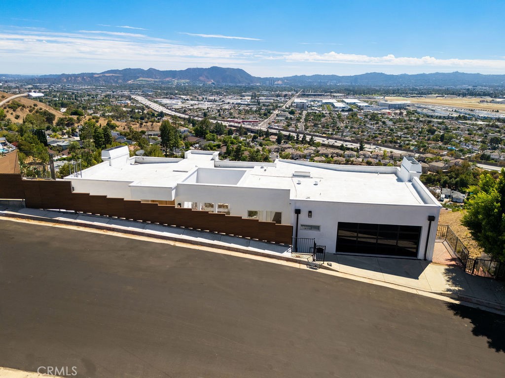 10050 Olivia Terrace