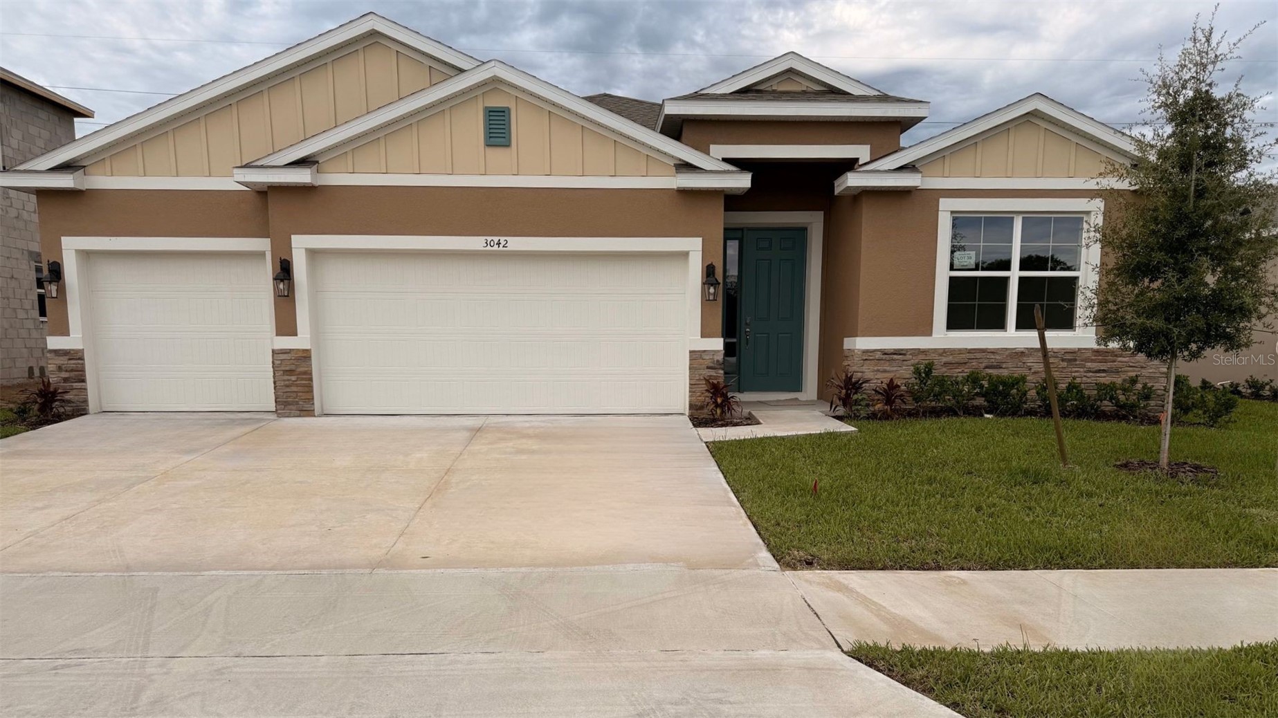 3042 KINGSMAN TRAIL