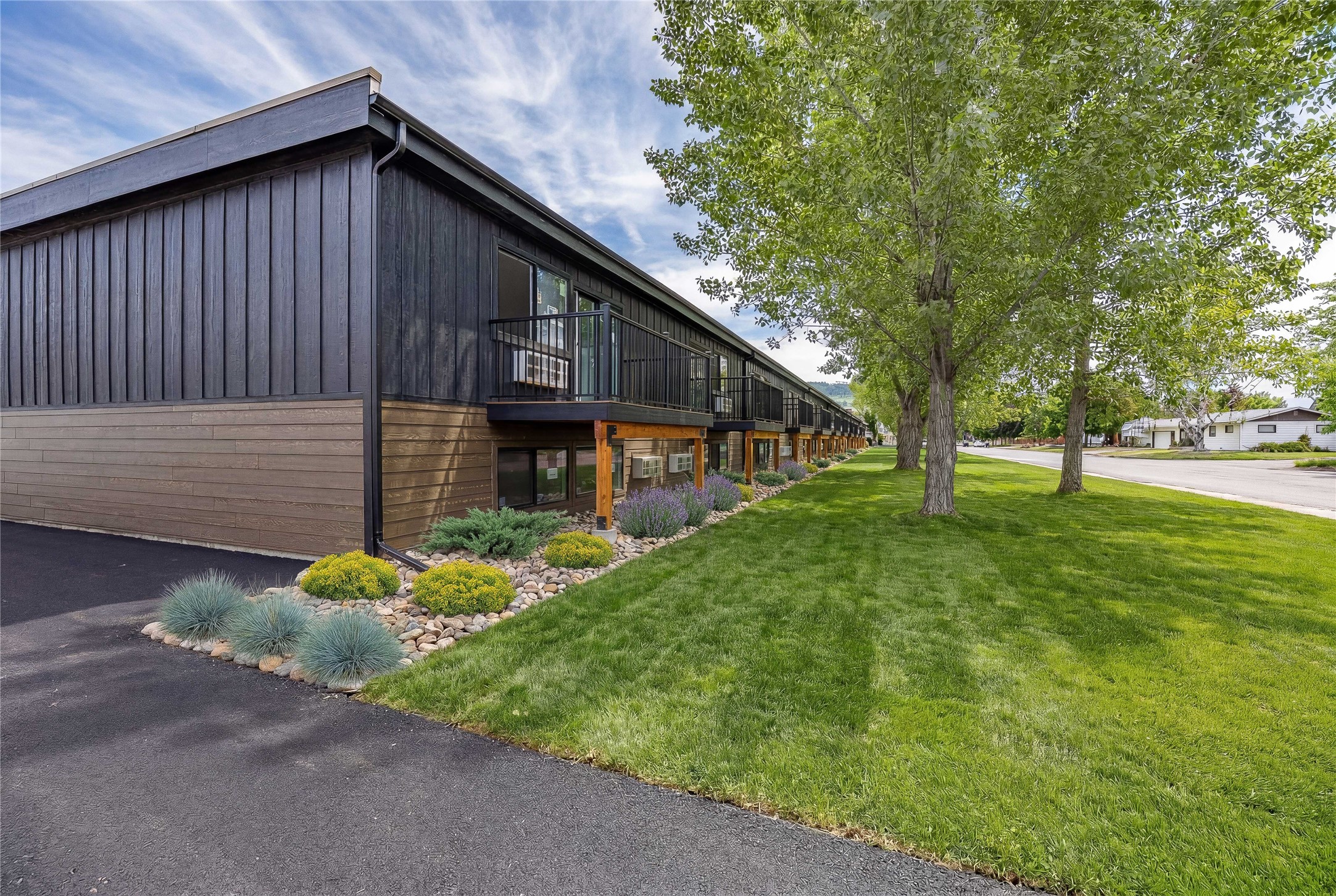 3000 Washburn Avenue 13