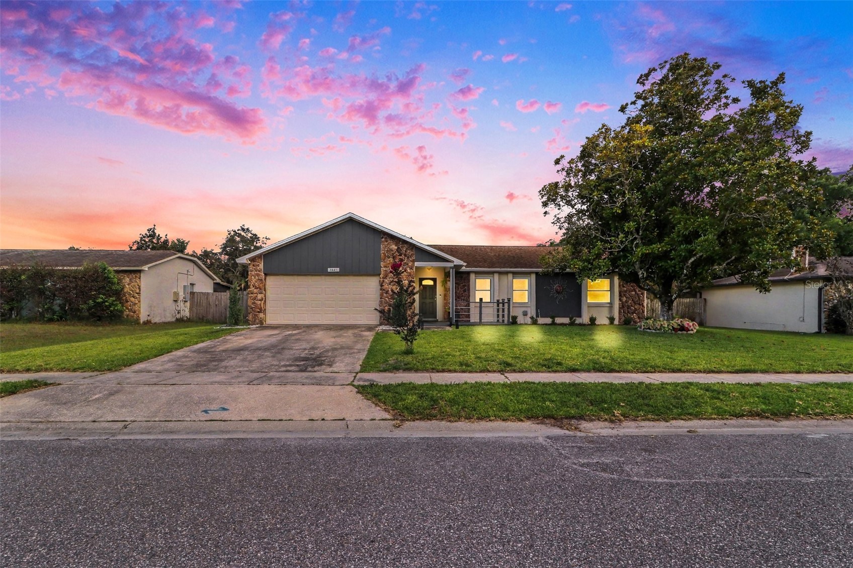 3641 HAWTHORNE LANE