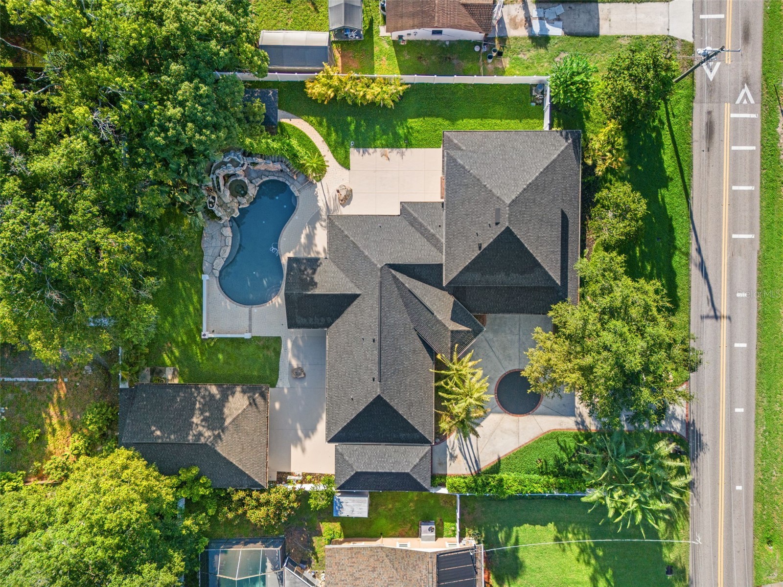 2521 LAKE ELLEN DRIVE