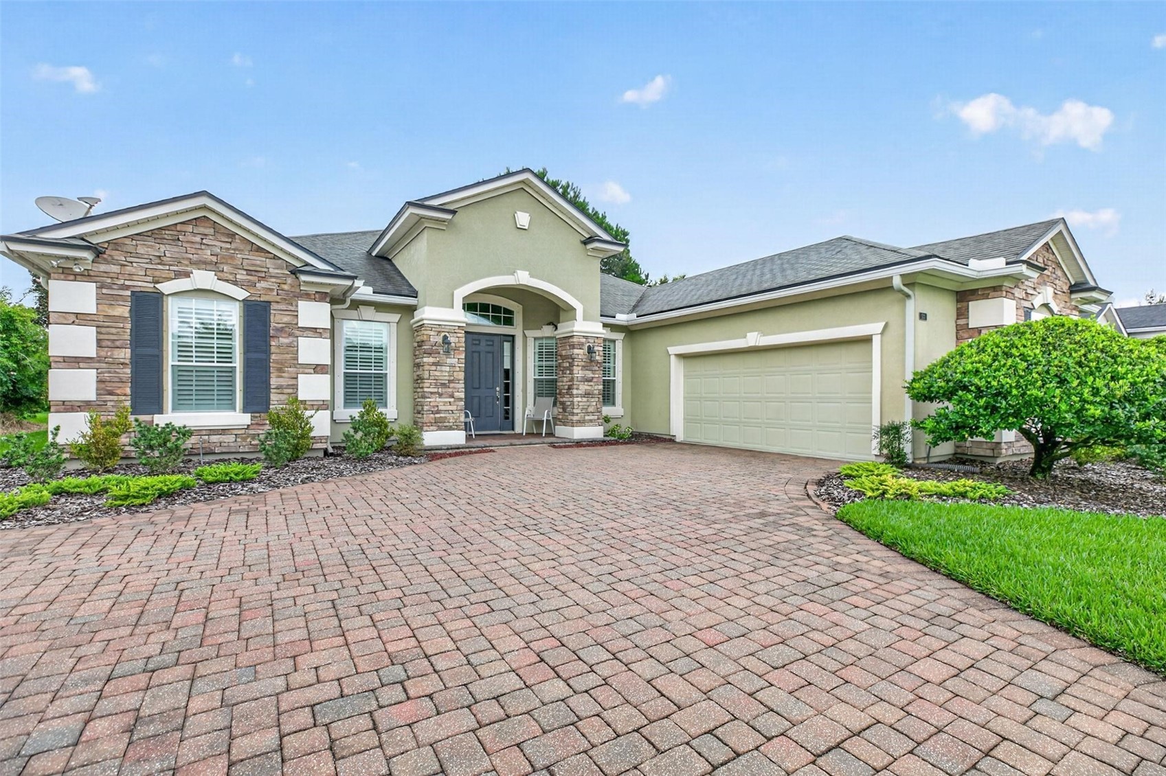 533 CHRISTINA DRIVE