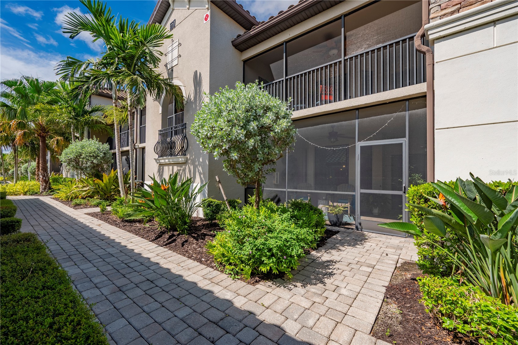 5517 PALMER CIRCLE 106