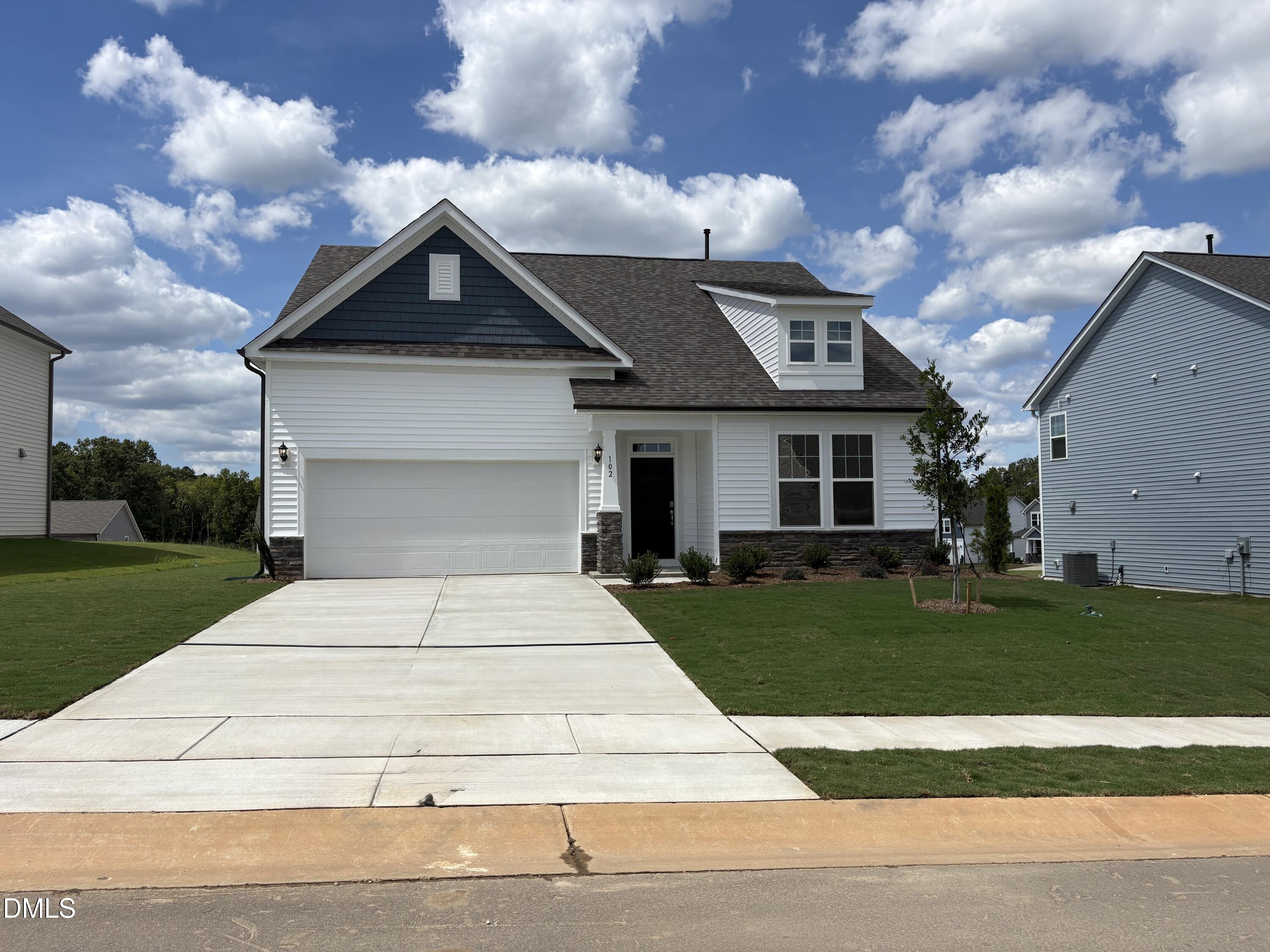 102 Appleseed Drive, Lillington, NC 27546