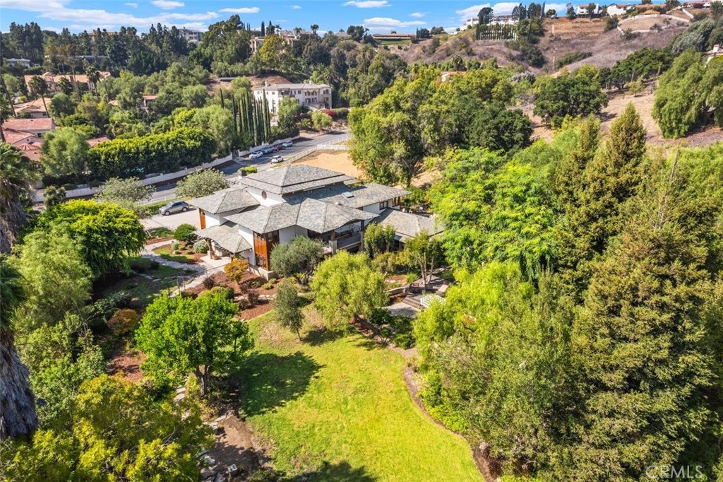 2540 Crow Foot Lane