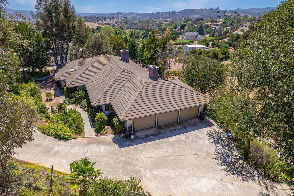 3911 Alta Vista Drive