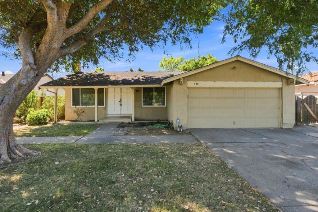 948 Coyote Road