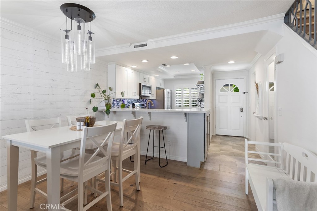 5534 Las Virgenes Road 115