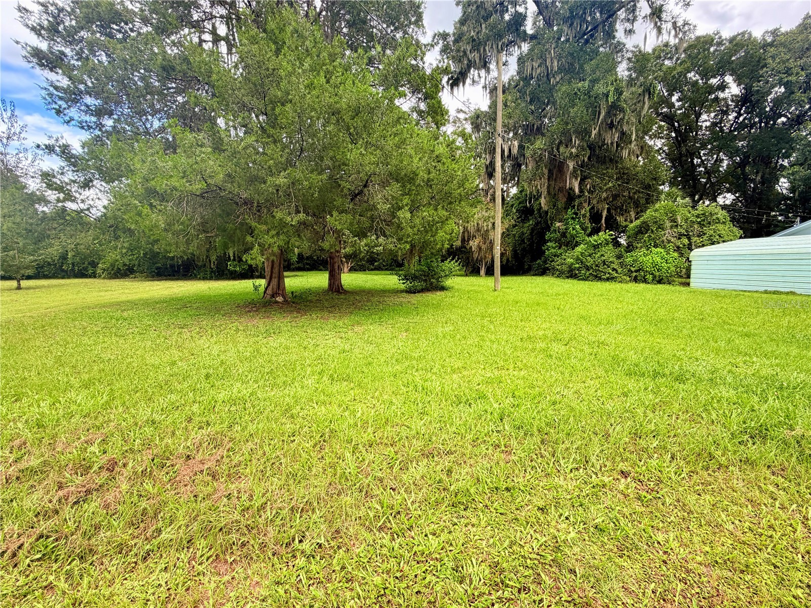 1709 NW 5TH STREET