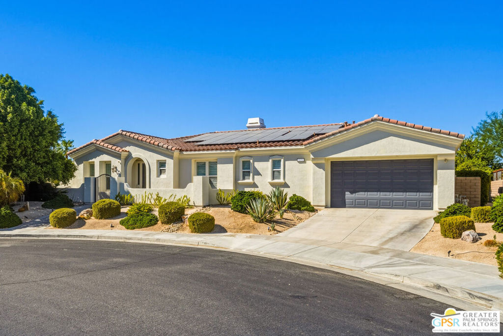 1420 Olga Way
