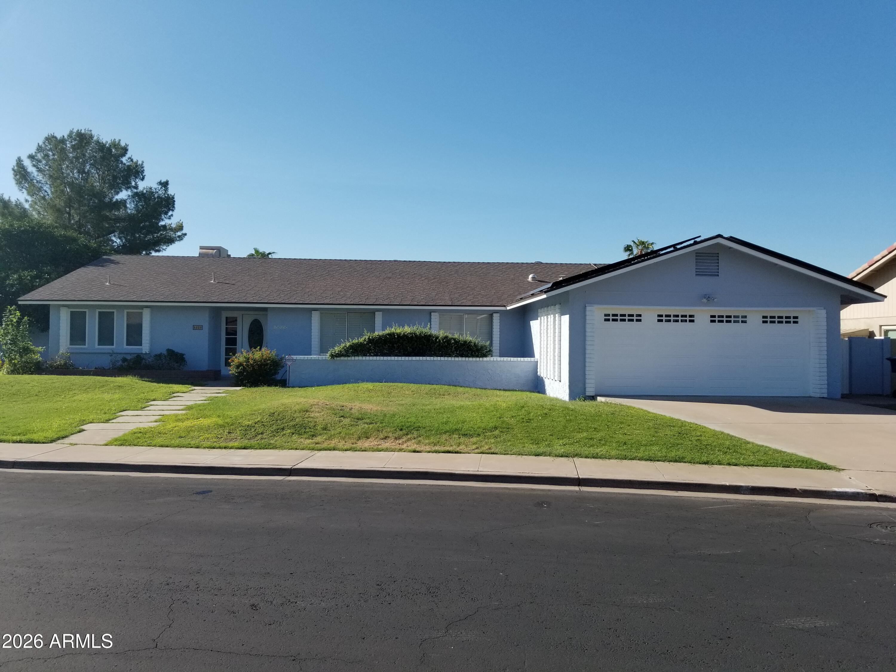 1525 E INDIGO Street, Mesa, AZ 85203