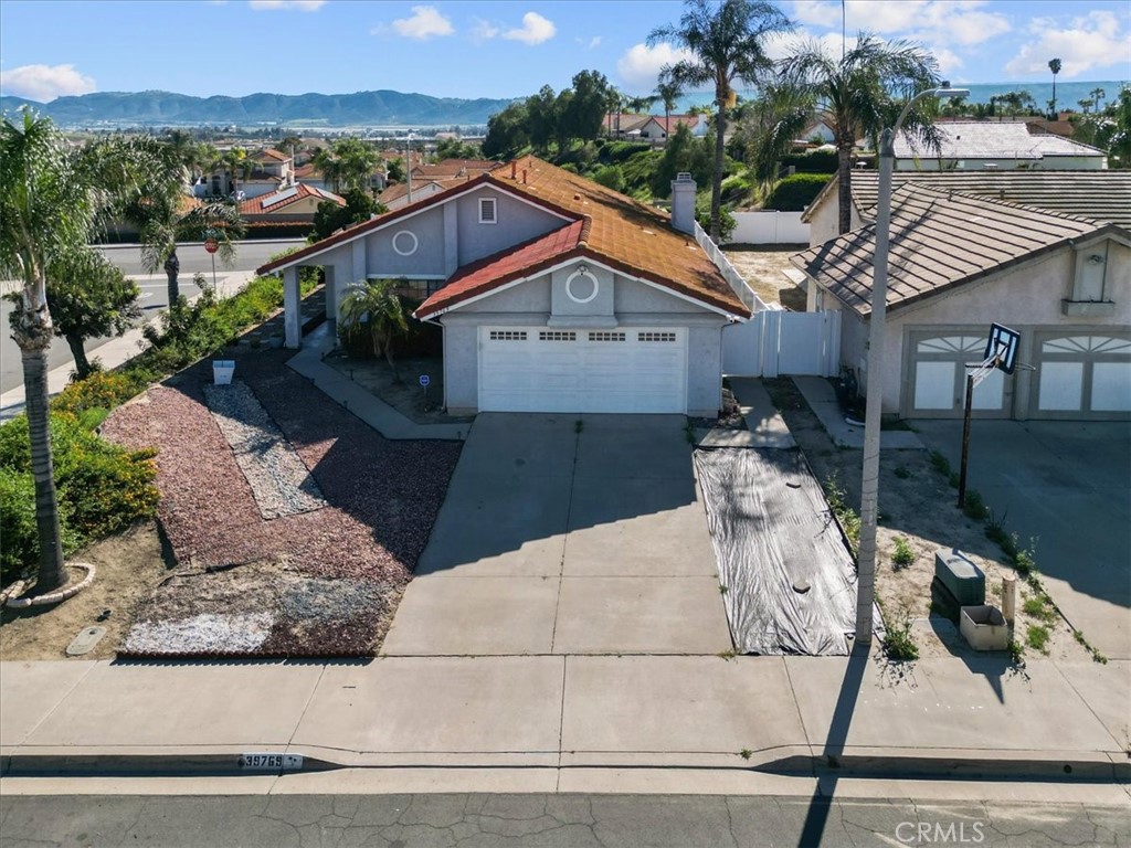 39769 Firethorn Court