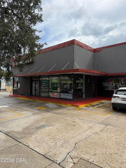 247 N WOODLAND BOULEVARD A