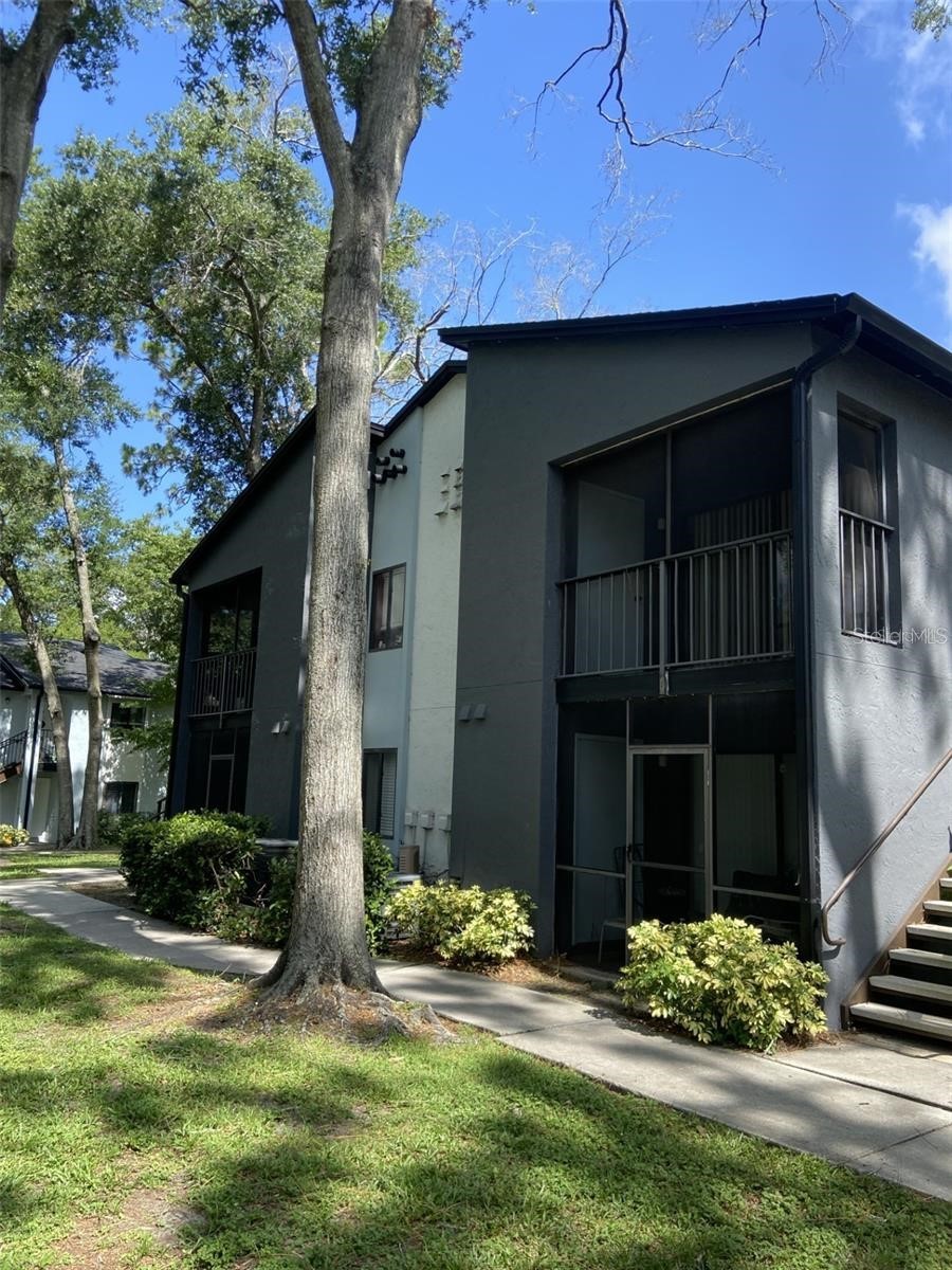 202 RIVERBEND DRIVE 204