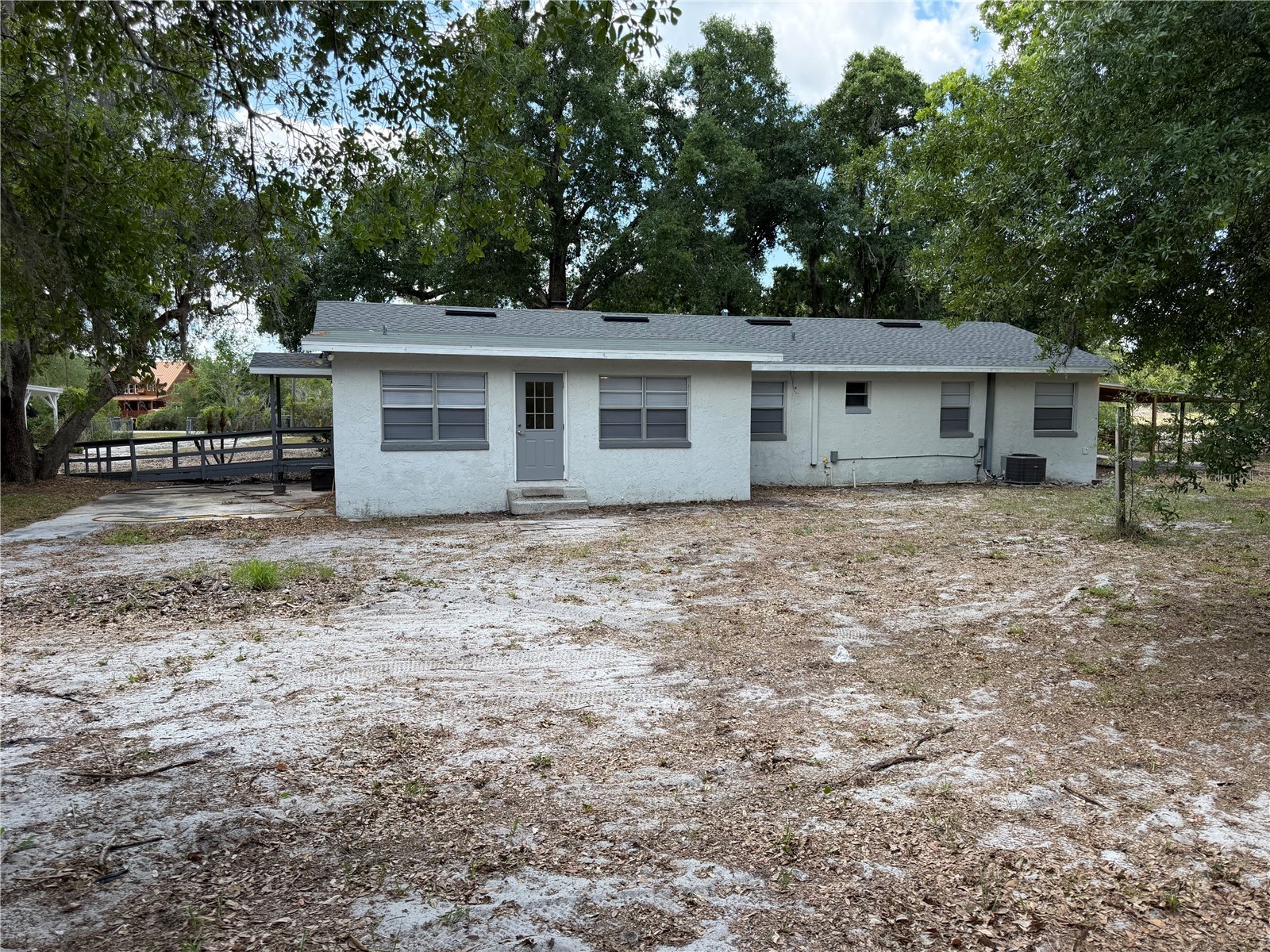 8351 WAKEFORD ROAD