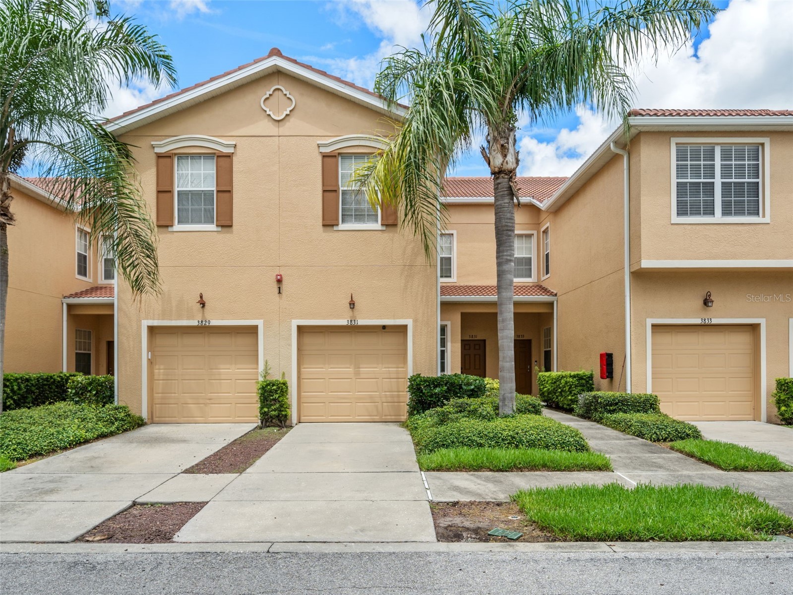 3831 PARKRIDGE CIRCLE 1-104