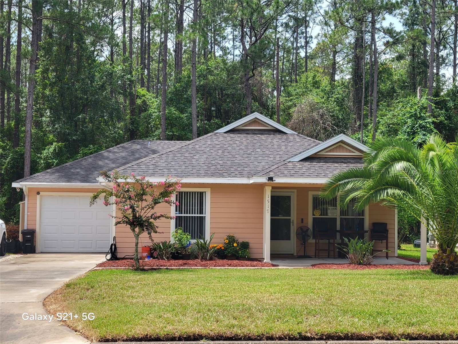 1517 NE 40TH PLACE