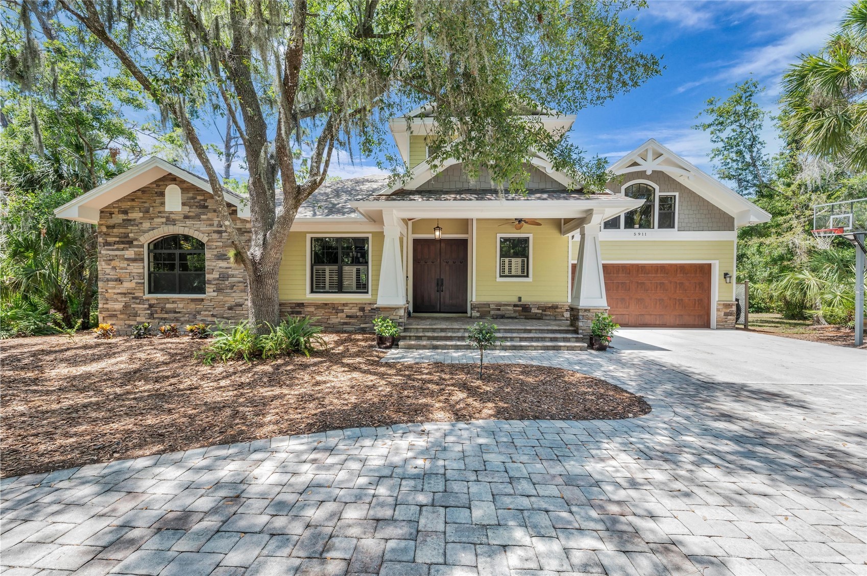 5911 RIVER FOREST CIRCLE