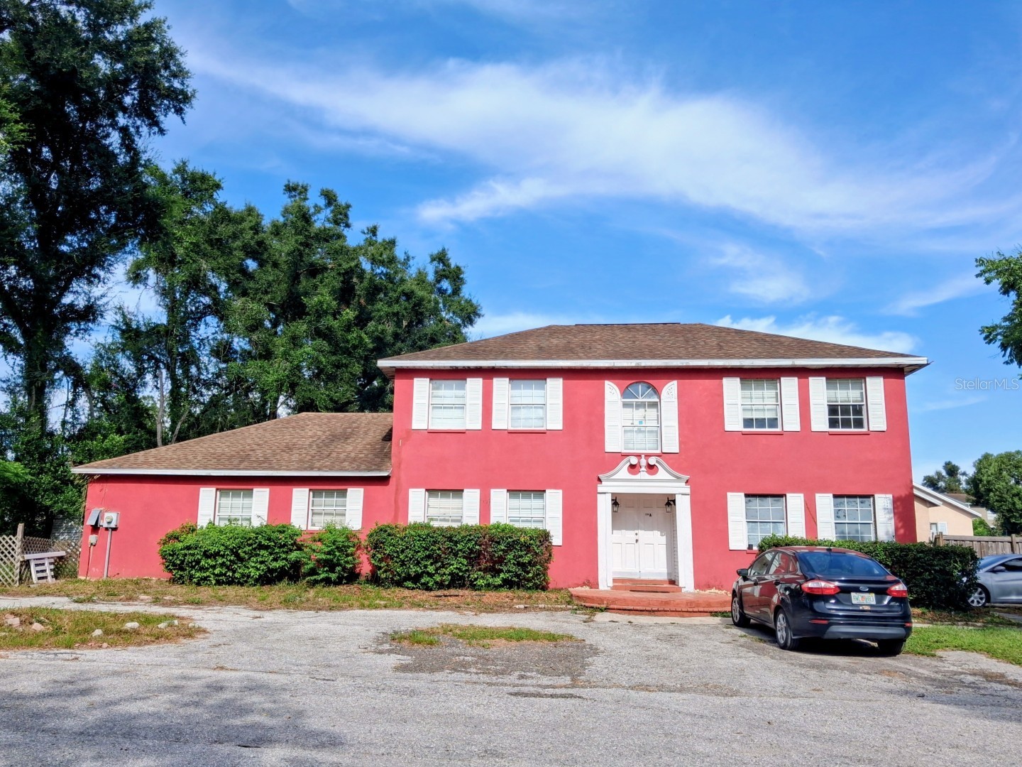 1208 S TAYLOR ROAD