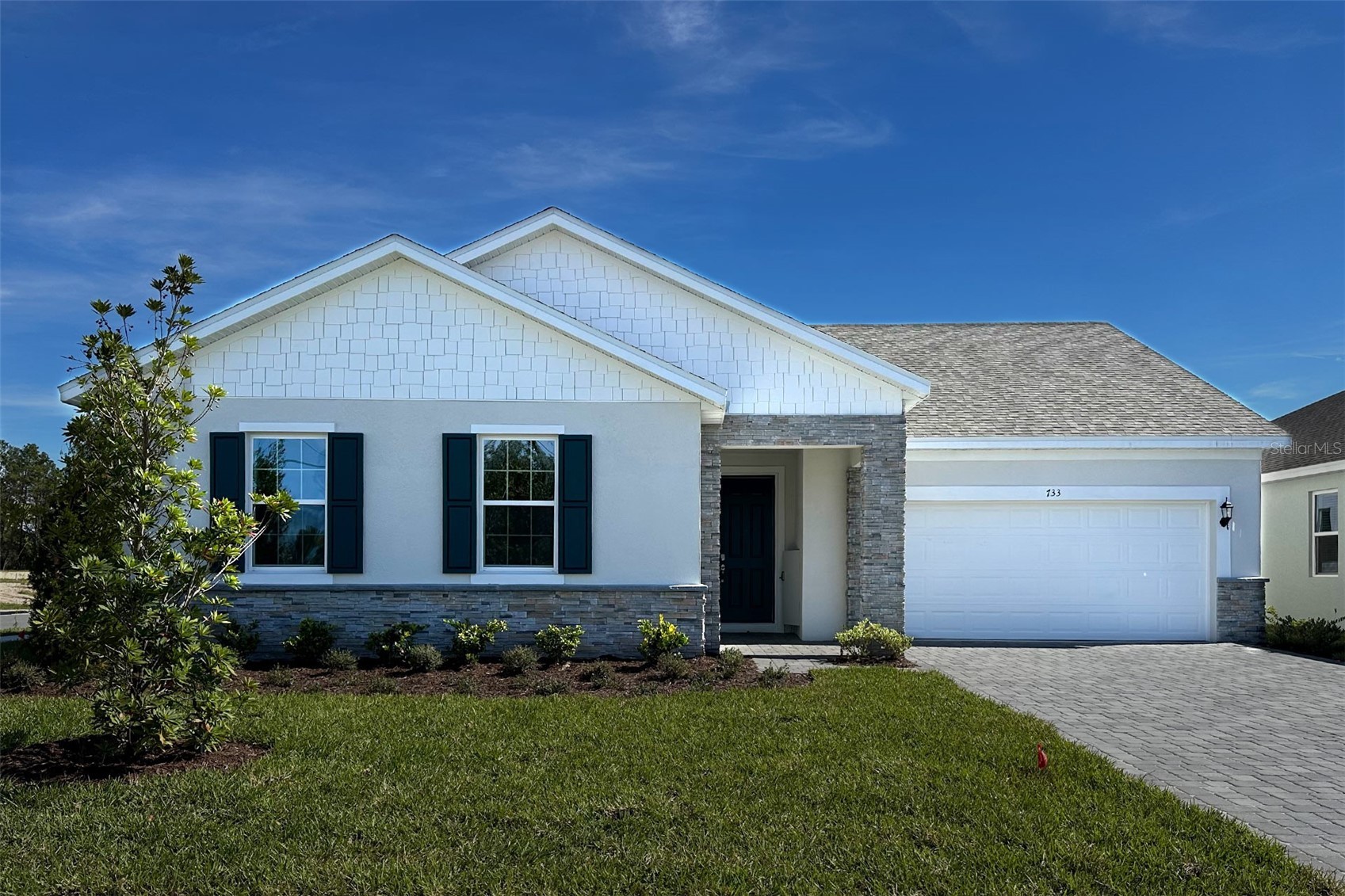 733 FARFIELDS WAY