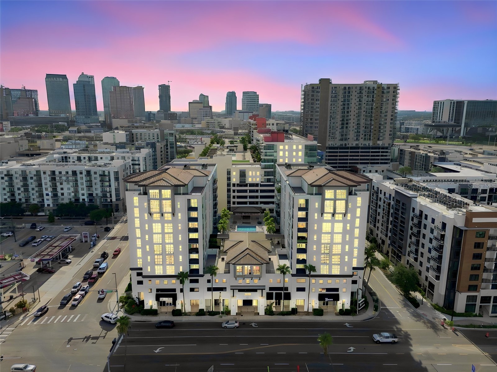 1227 E MADISON STREET 703
