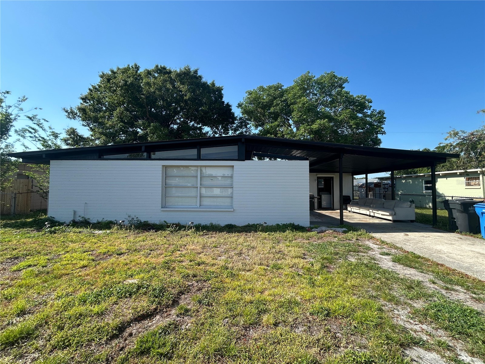 7615 LAVENDER LANE