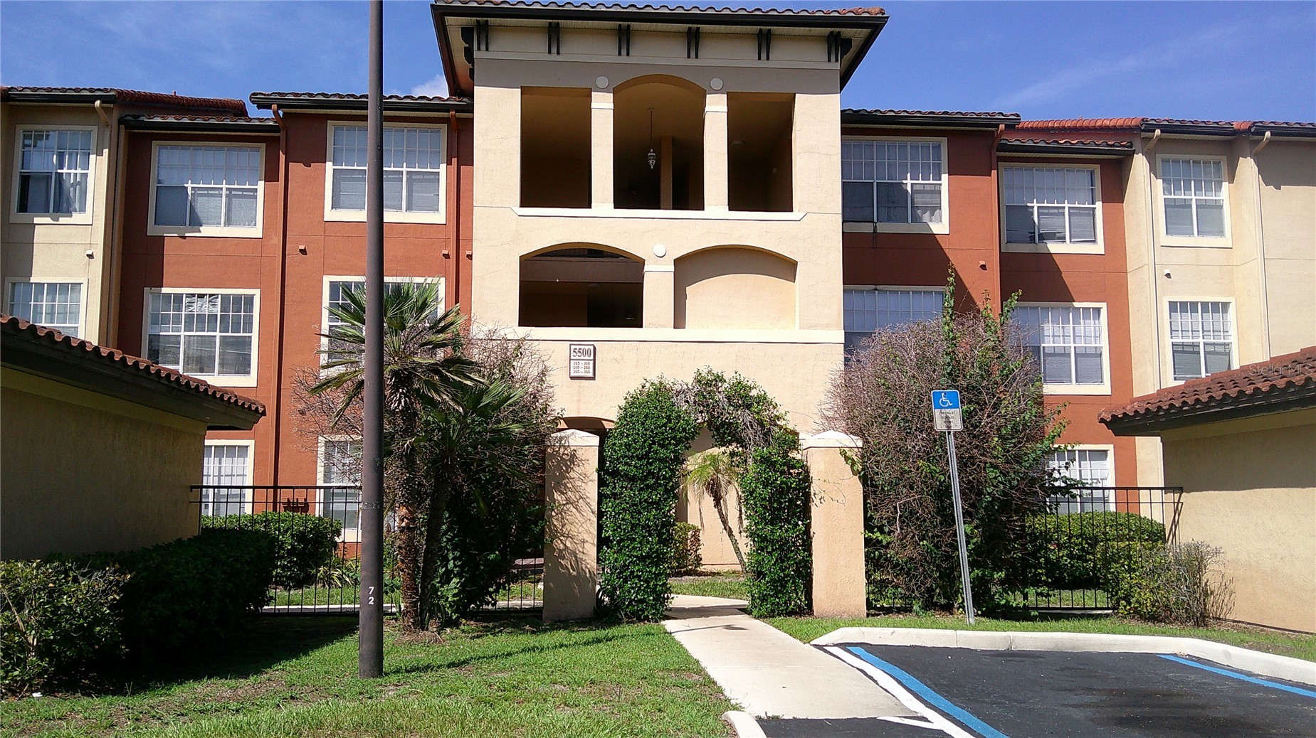 5500 METROWEST BOULEVARD 304