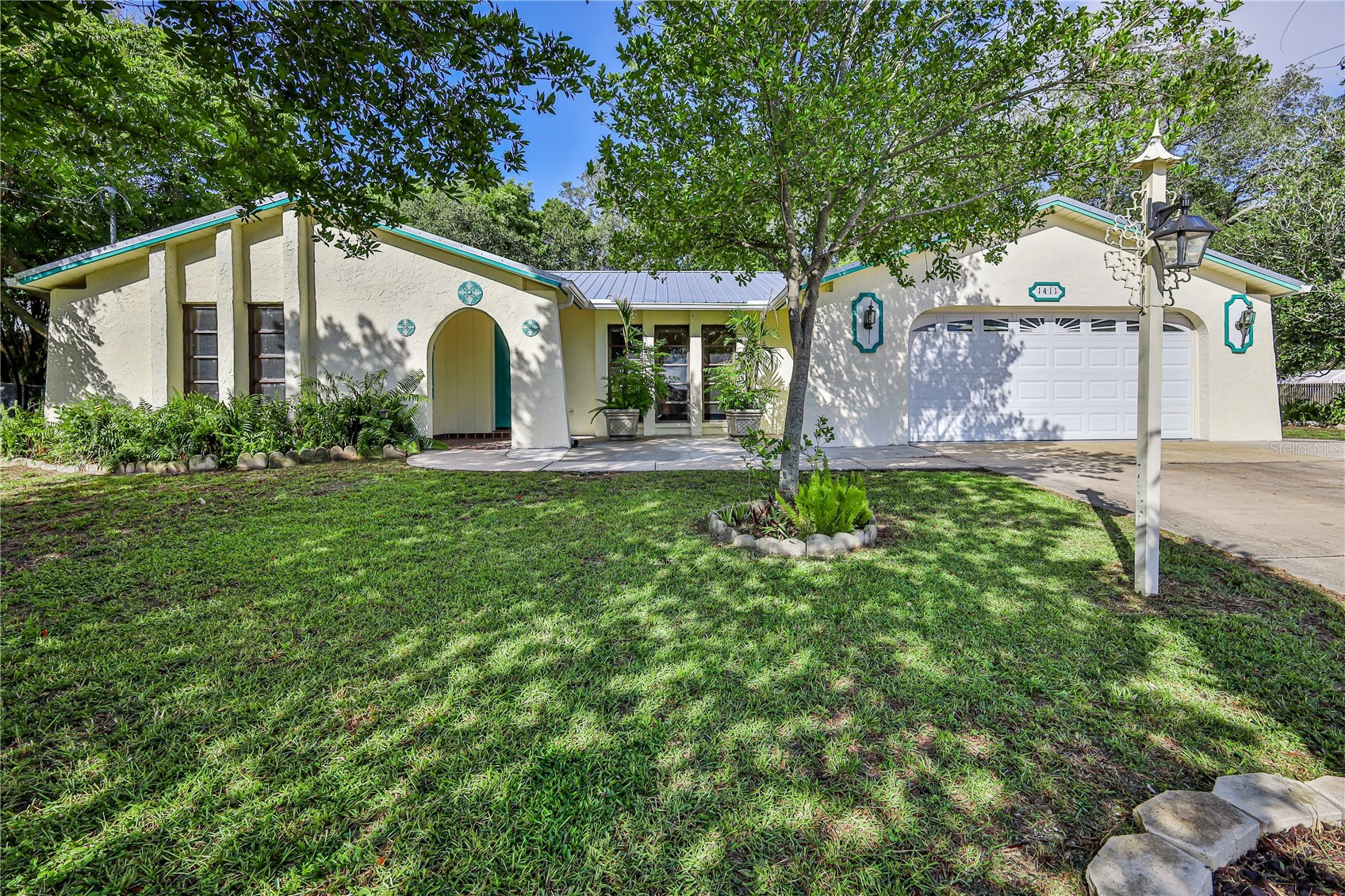 1411 IVYDALE ROAD