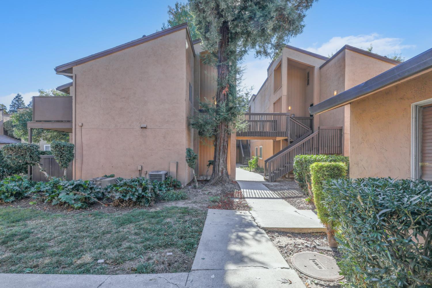 4332 Pacific Ave #75, Stockton, CA 95207-7635