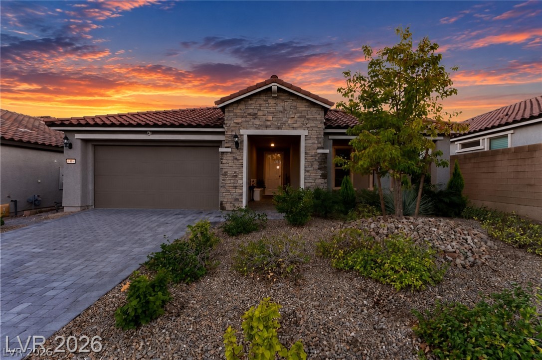 9985 Blackbark Court