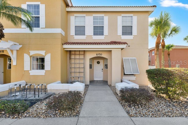 1070 PARK RIDGE CIRCLE