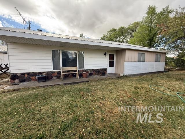 555 Cemetery Road, Cambridge ID 83610
