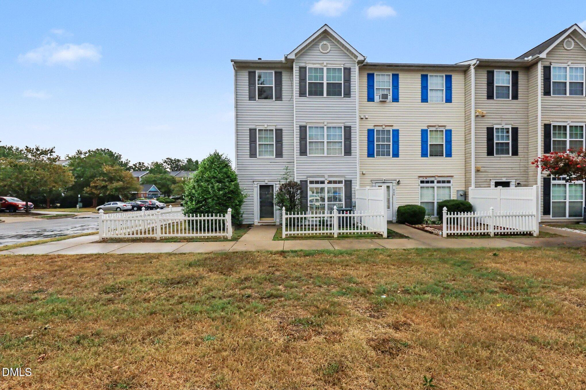 8600 Neuse Landing Lane, Raleigh, NC 27616