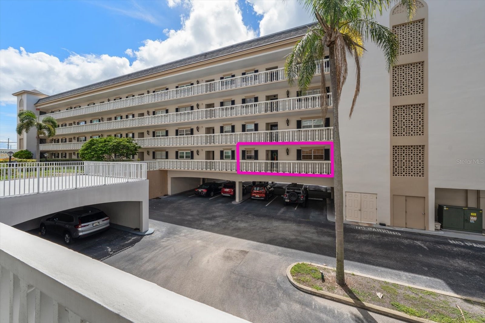 131 BLUFF VIEW DRIVE 106