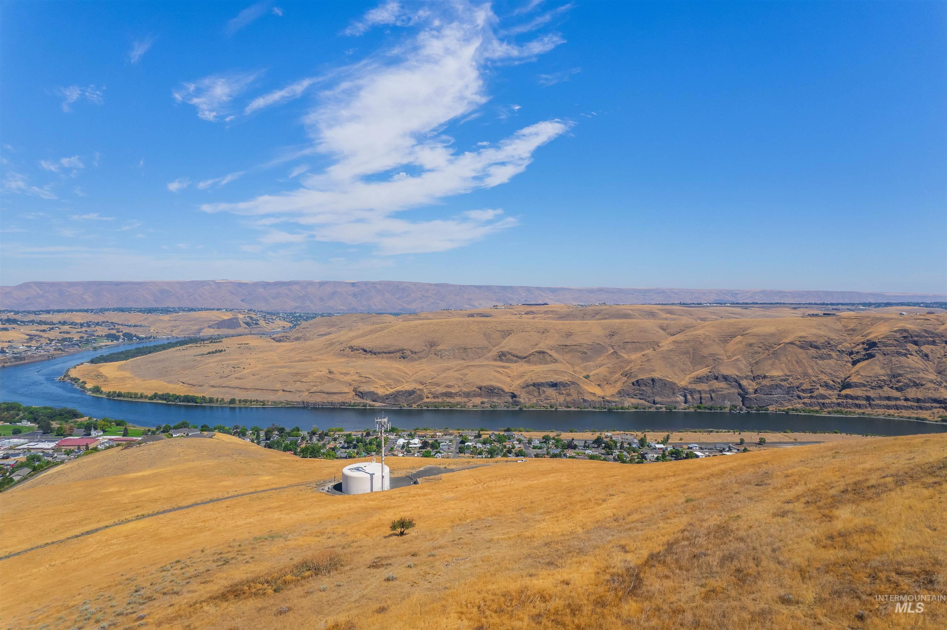 1875 Perro Pointe Rd, Asotin WA 99402