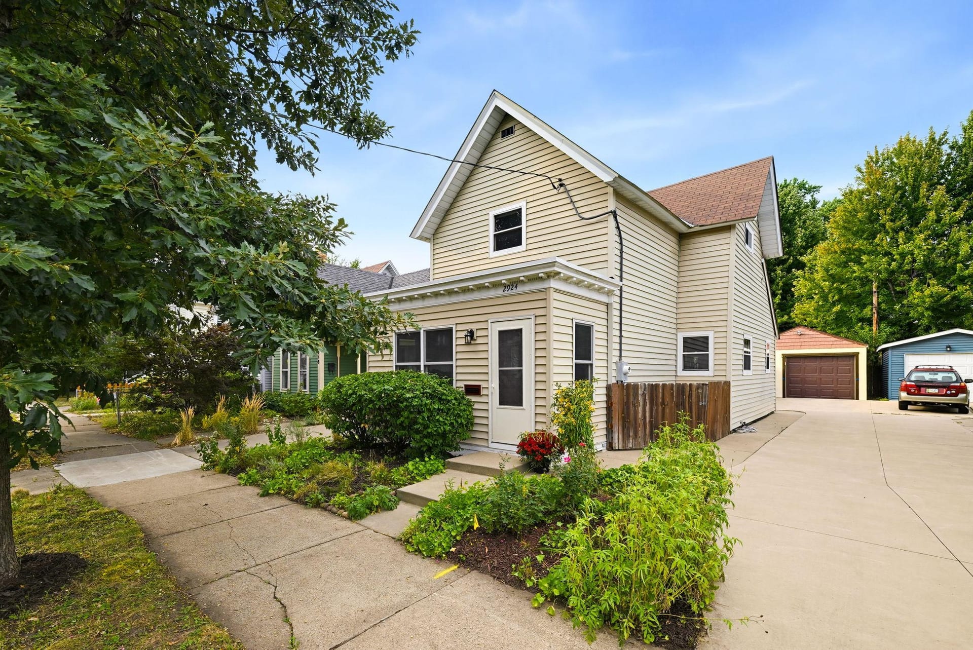2924 E 25th Street, Minneapolis, MN 55406