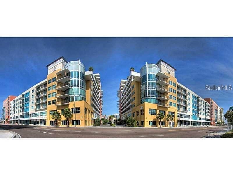1208 E KENNEDY BOULEVARD 825E