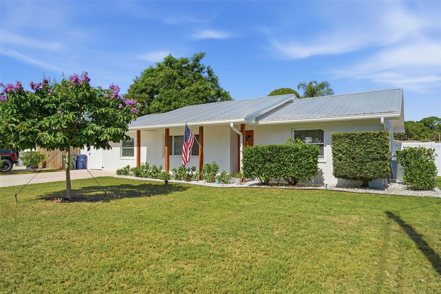 2600 CAMBRIDGE DRIVE