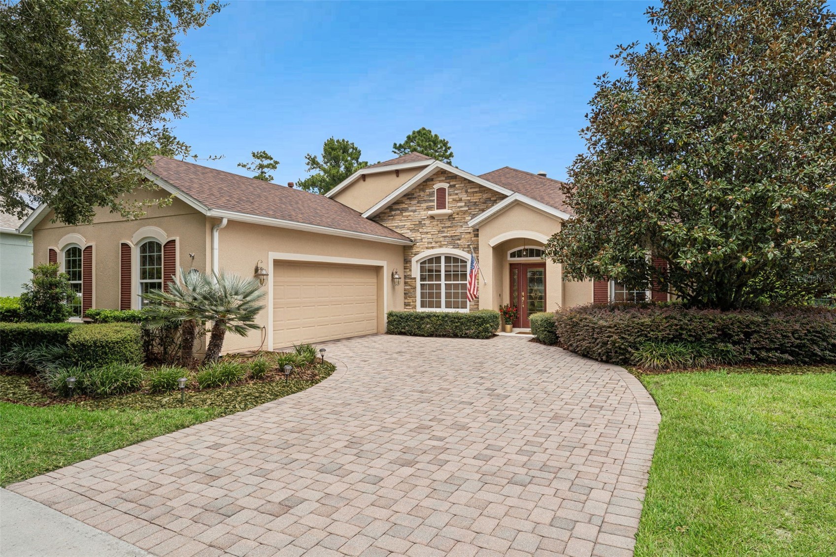 1110 HERON POINT WAY