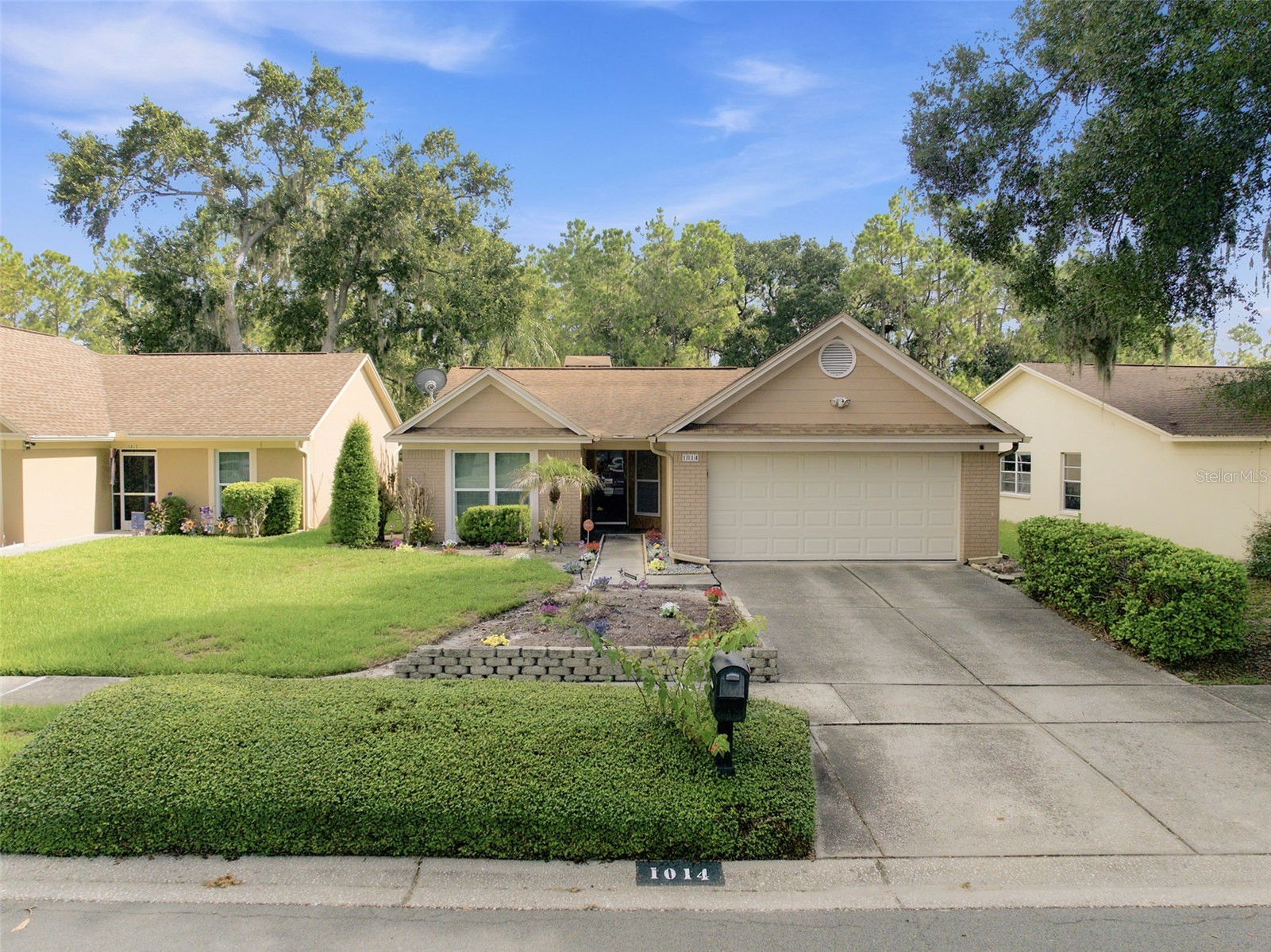 1014 HARDWOOD DRIVE