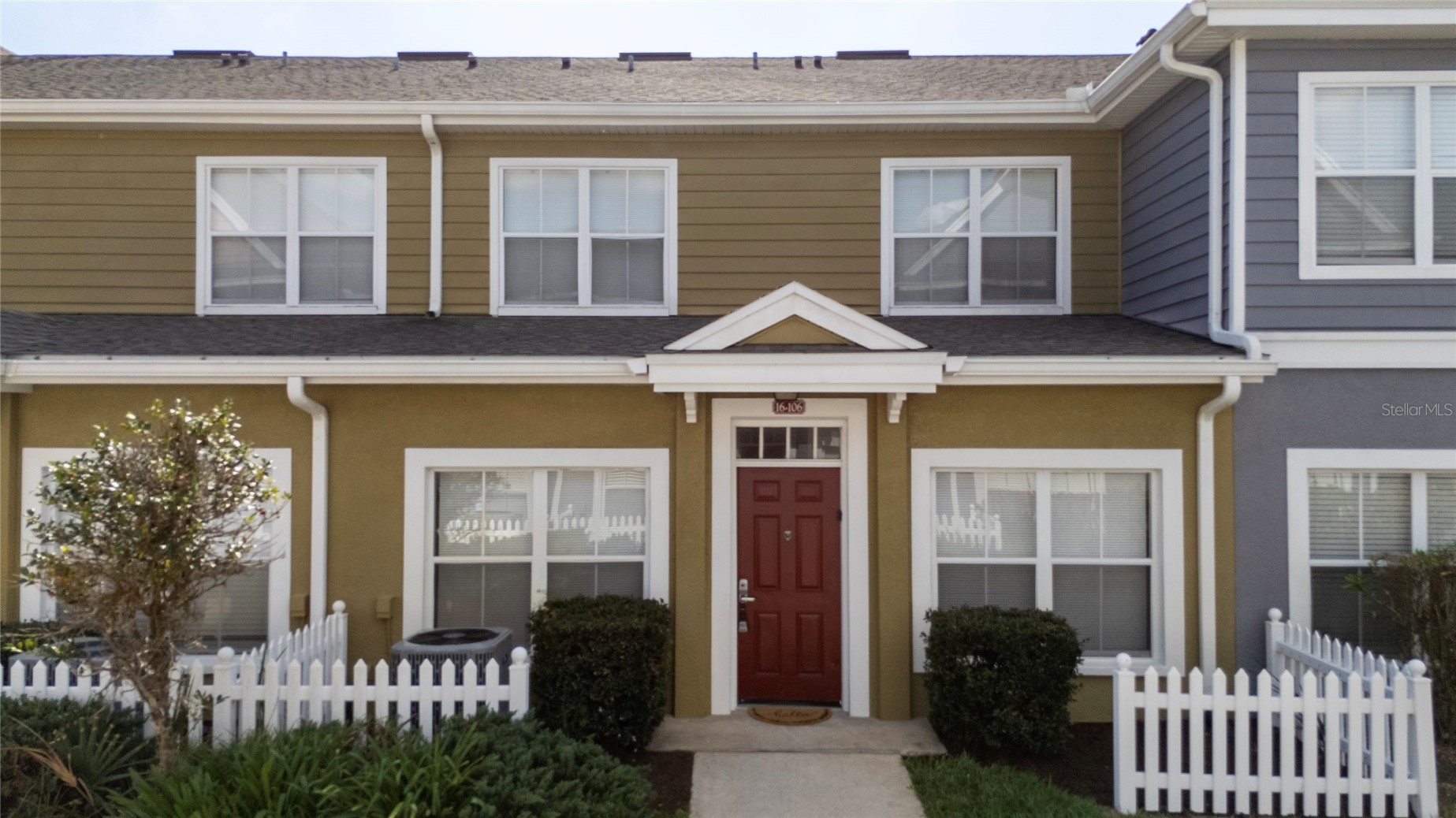 2611 GALA ROAD N 106