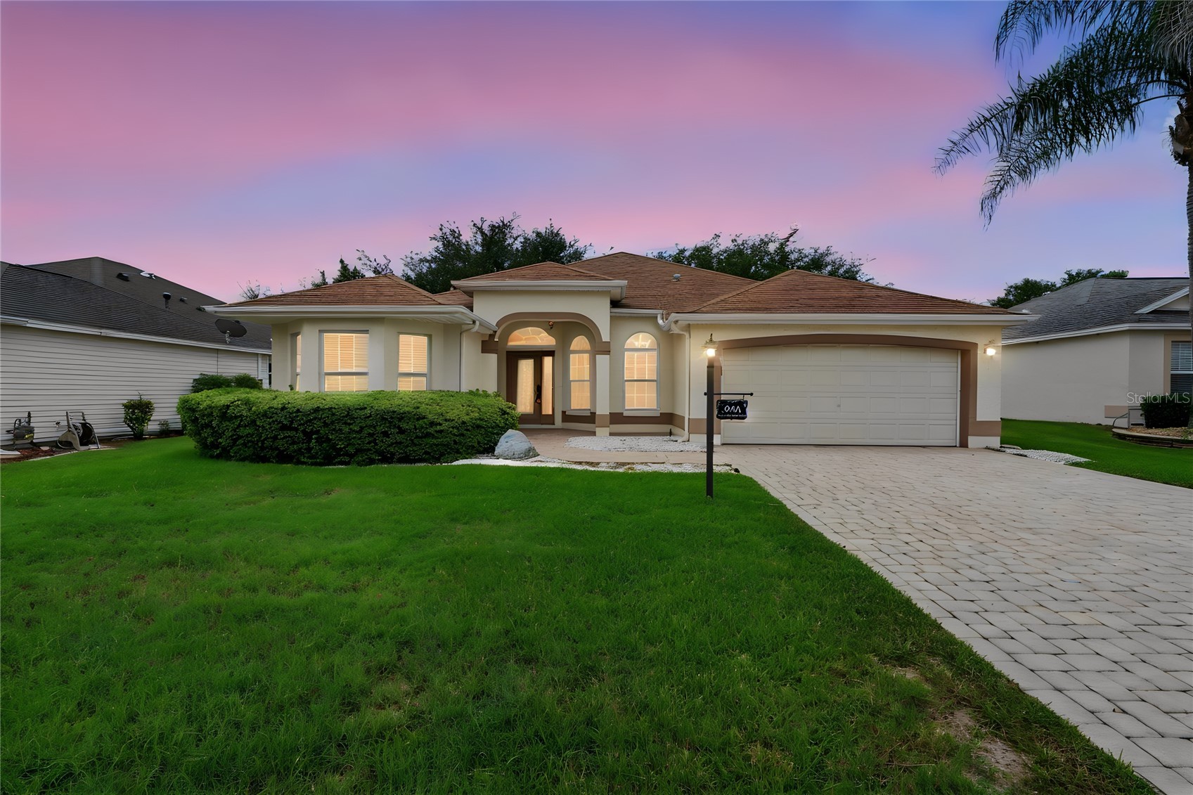 556 KINGSTON WAY